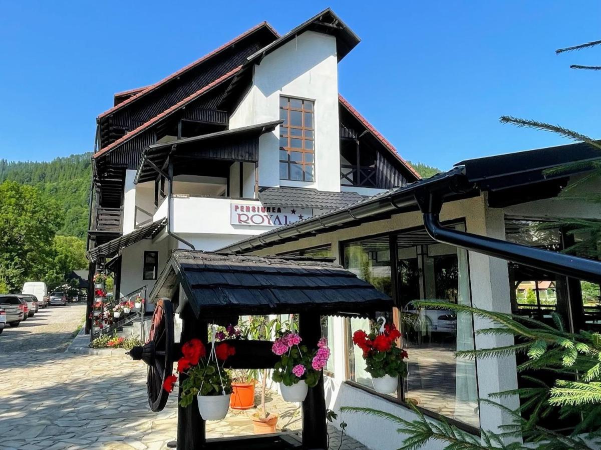 Royal Bucovina Residence Adults Only-Self Check-In Câmpulung Moldovenesc Eksteriør bilde