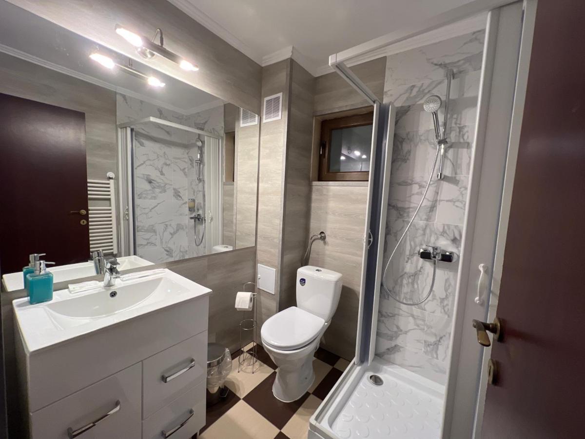 Royal Bucovina Residence Adults Only-Self Check-In Câmpulung Moldovenesc Eksteriør bilde