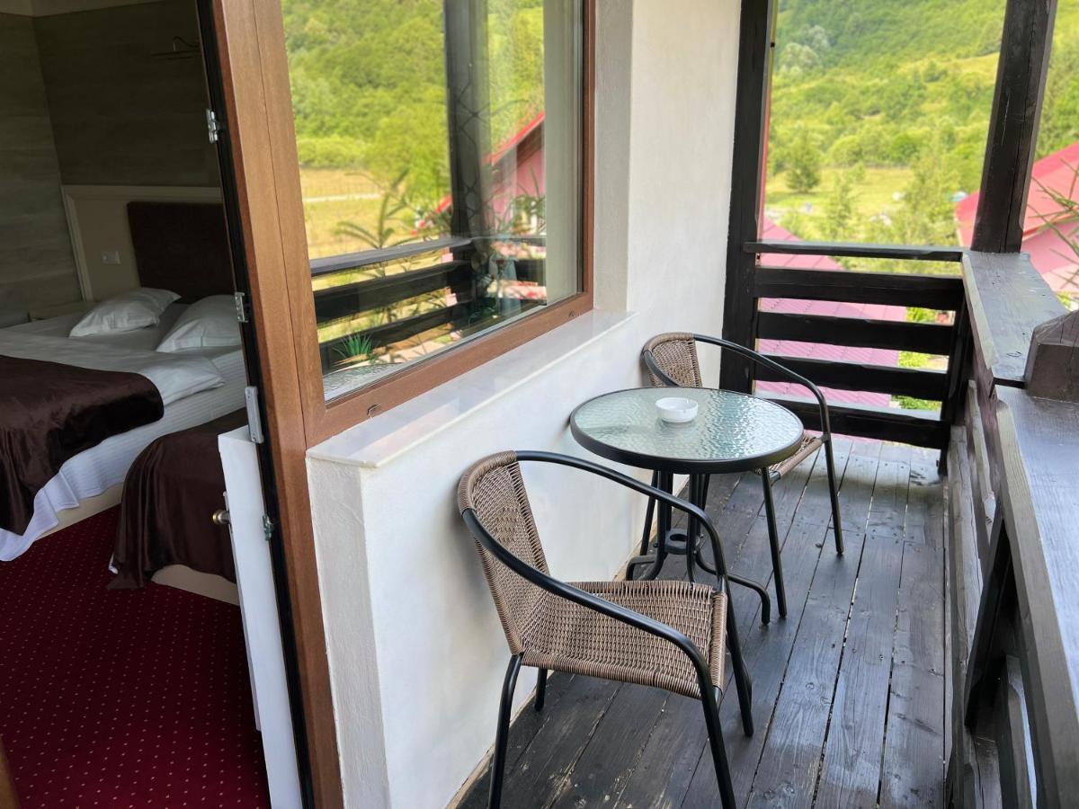 Royal Bucovina Residence Adults Only-Self Check-In Câmpulung Moldovenesc Eksteriør bilde