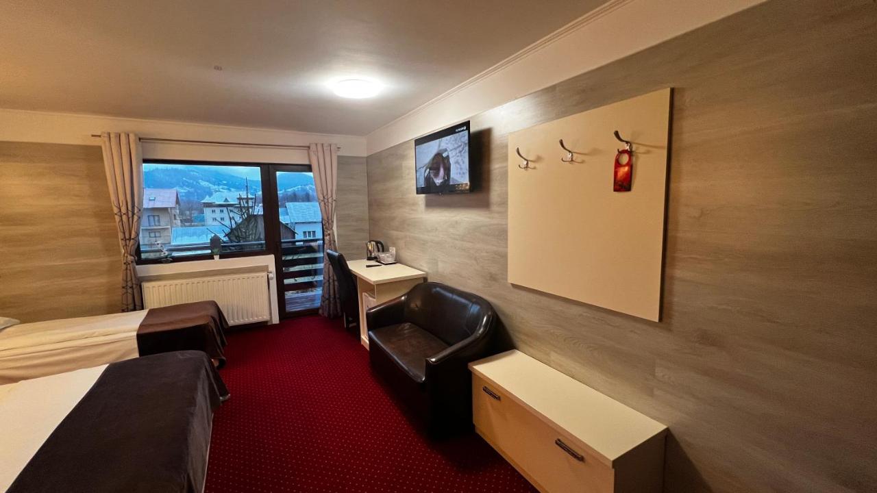 Royal Bucovina Residence Adults Only-Self Check-In Câmpulung Moldovenesc Eksteriør bilde